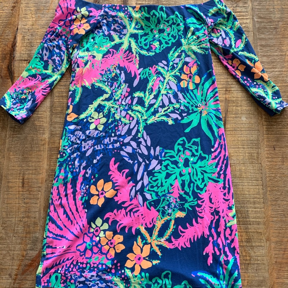 Lilly Pulitzer off the shoulder dress size small